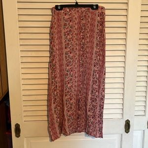Cute Hippie rose Womens skirt. Midi. Size S